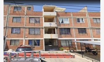 Foto de inmueble en 3ra. Cerrada de salinas  #Mz. 4 Lt. 3 Int. Edificio B, Col. San Pedro C.P. 56105, Texcoco