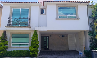 Foto de inmueble en Av Independencia, Col. San Salvador Tizatlalli C.P. 52172, Metepec