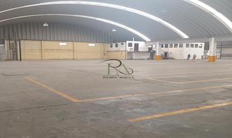 Foto de inmueble en Bodega Industrial en Renta, 2172m2  Toluca, México, Col. Santa Ana Tlapaltitlán C.P. 50160, Toluca