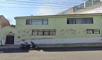 Foto de inmueble en AZTECAS #203, Col. Santa Bárbara C.P. 50050, Toluca