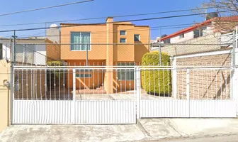Foto de inmueble en Toltecas #111, Col. Santa Bárbara C.P. 50050, Toluca