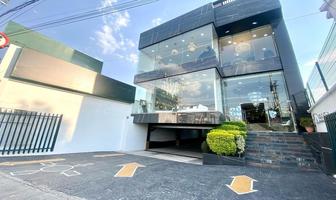 Foto de inmueble en Avenida Lomas Verdes, Col. Santa Cruz Acatlán C.P. 53150, Naucalpan de Juárez