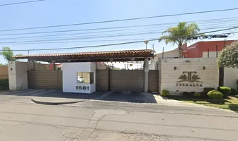 Foto de inmueble en Avenida México #1801, Col. Santa Cruz C.P. 52140, Metepec