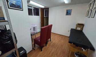 Foto de inmueble en Av Sta Cruz del Monte, Col. Santa Cruz del Monte C.P. 53110, Naucalpan de Juárez