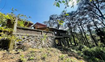 Foto de inmueble en Acatitlán, Col. Santa María Ahuacatlan C.P. 51200, Valle de Bravo