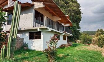 Foto de inmueble en Acatitlán, Col. Santa María Ahuacatlan C.P. 51200, Valle de Bravo