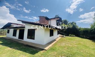 Foto de inmueble en Acatitlán, Col. Santa María Ahuacatlan C.P. 51200, Valle de Bravo