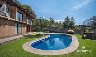 Foto de inmueble en San Mateo Acatitlan, Col. Santa María Ahuacatlan C.P. 51200, Valle de Bravo