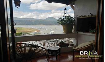 Foto de inmueble en , Col. Santa María Ahuacatlan C.P. 51200, Valle de Bravo