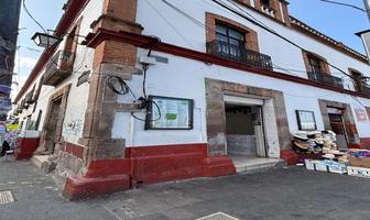 Foto de inmueble en Pl. Libertad, Col. Santiago Tianguistenco de Galeana C.P. 52600, Tianguistenco