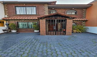 Foto de inmueble en Paseo San Isidro, Col. Santiaguito C.P. 52160, Metepec