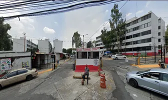 Foto de inmueble en AV ATLACOMULCO #102, Col. Tlalnemex C.P. 54070, Tlalnepantla de Baz