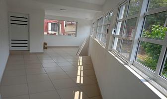 Foto de inmueble en C. Roble Col. Valle Verde, Tlalnepantla de Baz. Estado de México., Col. Valle Verde C.P. 54040, Tlalnepantla de Baz