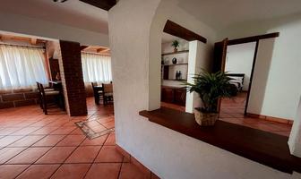 Foto de inmueble en Avenida toluca, Col. Valle de Bravo C.P. 51200, Valle de Bravo