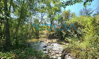 Foto de inmueble en CAMINO AL AGUACATE, Col. Valle de Bravo C.P. 51200, Valle de Bravo