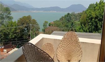 Foto de inmueble en Costera, Col. Valle de Bravo C.P. 51200, Valle de Bravo