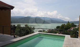 Foto de inmueble en De Tres Árboles, Col. Valle de Bravo C.P. 51200, Valle de Bravo