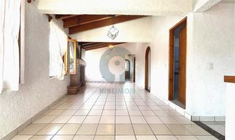 Foto de inmueble en Departamento en Renta con 3 Habitaciones y 1 Baño en el Centro de Valle #324, Col. Valle de Bravo C.P. 51200, Valle de Bravo