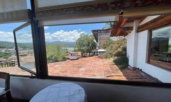 Foto de inmueble en Rinconada, Col. Valle de Bravo C.P. 51200, Valle de Bravo
