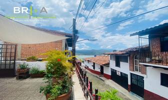 Foto de inmueble en , Col. Valle de Bravo C.P. 51200, Valle de Bravo