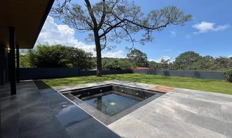 Foto de inmueble en Velo de Novia, Avándaro, Col. Valle de Bravo C.P. 51200, Valle de Bravo