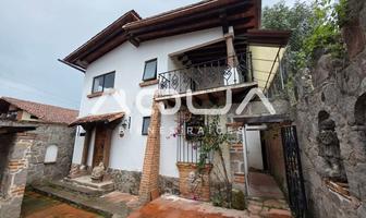 Foto de inmueble en callejon de las animas, Col. Valle de Bravo C.P. 51200, Valle de Bravo