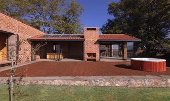 Foto de inmueble en https://www.google.com.mx/maps/@19.140117,-100.0725345,216m/data=!3m1!1e3!5m1!1e3?
entry=ttu&g_ep=Eg, Col. Valle de Bravo C.P. 51200, Valle de Bravo