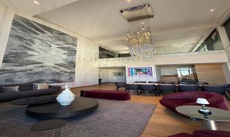 Foto de inmueble en Blvd. Palmas Hills, Col. Valle de las Palmas C.P. 52787, Huixquilucan