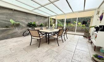Foto de inmueble en Av Jesus del Monte, Col. Villa Florence C.P. 52763, Huixquilucan