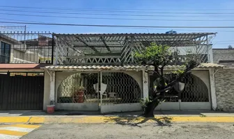 Foto de inmueble en Pirules #249, Col. Villa de las Flores 1a Sección (Unidad Coacalco) C.P. 55710, Coacalco de Berriozábal