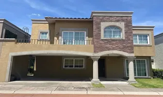 Foto de inmueble en Paseo de la Asunción #200, Col. Villas Country C.P. 52172, Metepec