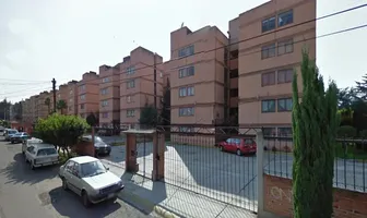 Foto de inmueble en PASEOS DEL ACUEDUCTO  #16Int. 000, Col. Villas de la Hacienda C.P. 52929, Atizapán de Zaragoza