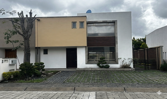 Foto de inmueble en Valle de Tronto, Fraccionamiento Valle de las Fuentes, Calimaya., Col. Villas del Campo C.P. 52220, Calimaya