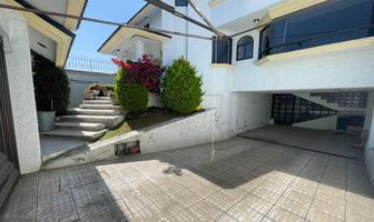 Foto de inmueble en Venta DE Casa A PIE DE Calle EN LA Colonia Xinantécatl EN Metepec, Col. Xinantécatl C.P. 52169, Metepec