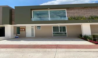 Foto de inmueble en ANTONIA OCHOA, Col. Ampliación Campestre del Vergel C.P. 58195, Morelia