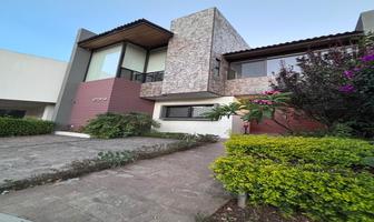 Foto de inmueble en Altozano, Col. Bosque Monarca C.P. 58350, Morelia