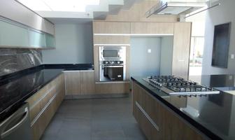 Foto de inmueble en CIRCUITO #320, Col. Bosque Monarca C.P. 58350, Morelia