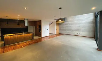 Foto de inmueble en El Pina Altozano #s/n, Col. Bosque Monarca C.P. 58350, Morelia