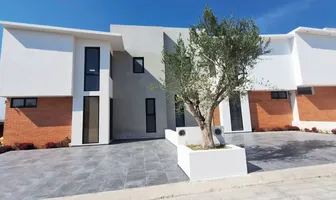 Foto de inmueble en Sin nombre de calle, Col. Bosque Monarca C.P. 58350, Morelia