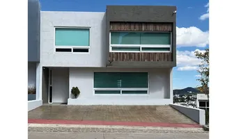 Foto de inmueble en Sin nombre de calle, Col. Bosque Monarca C.P. 58350, Morelia