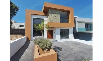 Foto de inmueble en Sin nombre de calle, Col. Bosque Monarca C.P. 58350, Morelia