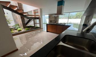 Foto de inmueble en circuito #693, Col. Bosque Monarca C.P. 58350, Morelia