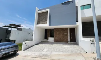 Foto de inmueble en 5o retorno, Col. Bosques Tres Marías C.P. 58200, Morelia