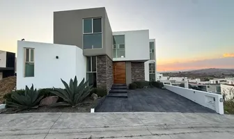 Foto de inmueble en Avenida loma alta #215, Col. Bosques Tres Marías C.P. 58200, Morelia