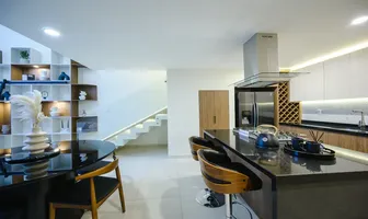 Foto de inmueble en av. Madero oriente #1401, Col. Centro Histórico C.P. 58000, Morelia