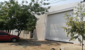 Foto de inmueble en Av. Insurgentes, Col. Nueva C.P. 60673, Apatzingán