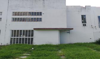 Foto de inmueble en Ret. Puerto Merilla, Col. Puerto Banus C.P. 58095, Morelia