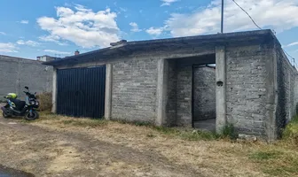 Foto de inmueble en Sin nombre  #Sn, Col. San Isidro Itzícuaro C.P. 58337, Morelia