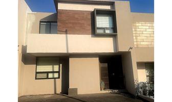 Foto de inmueble en Av. Puerta Madero, Col. Santa Maria de Guido C.P. 58090, Morelia