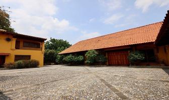 Foto de inmueble en , Col. Bosques de Palmira C.P. 62076, Cuernavaca